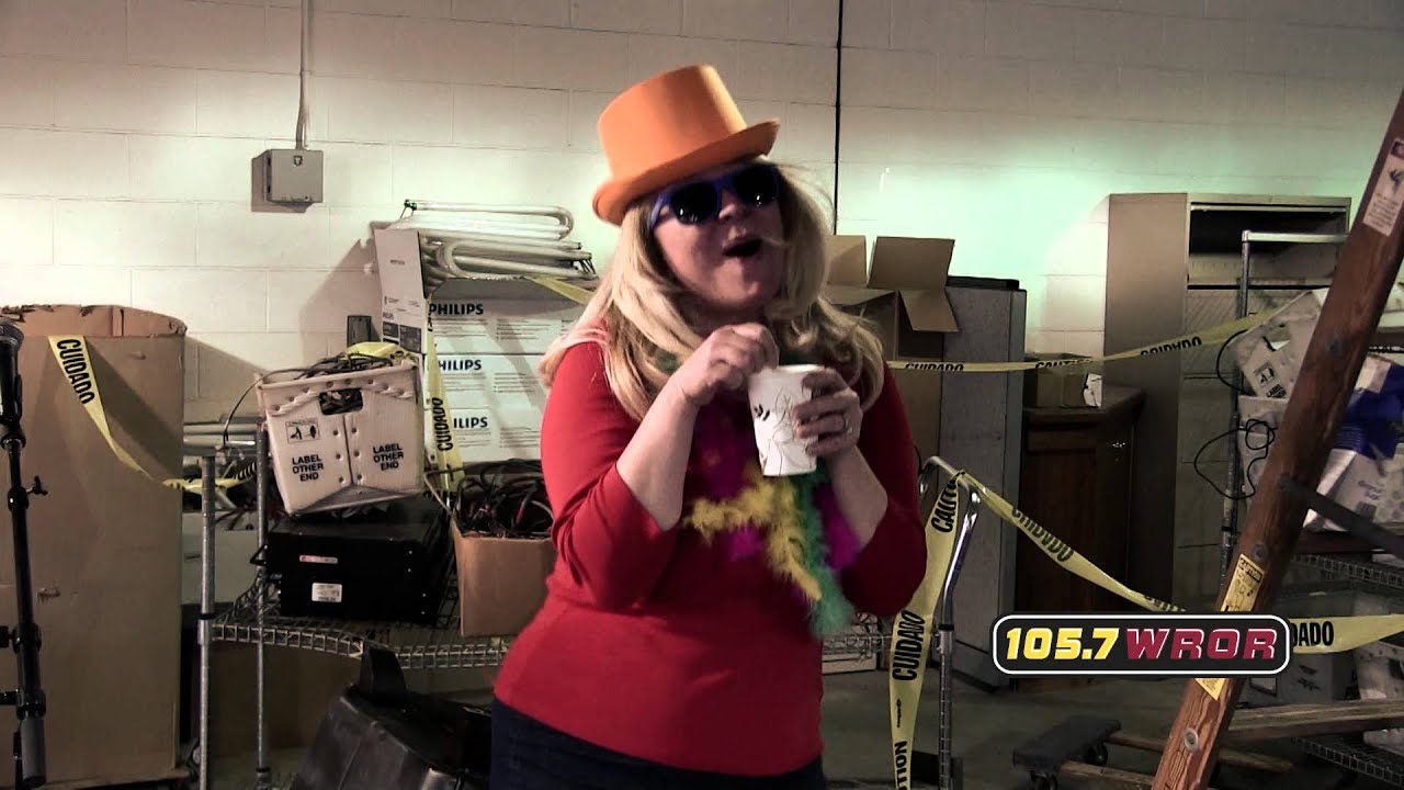 What song are they lip syncing? YouTube