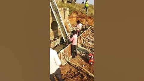 Pipe culvert head wall 1st lift casting work