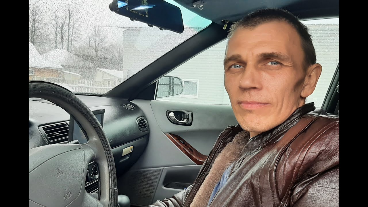 Переклейка торпеды автомобиля