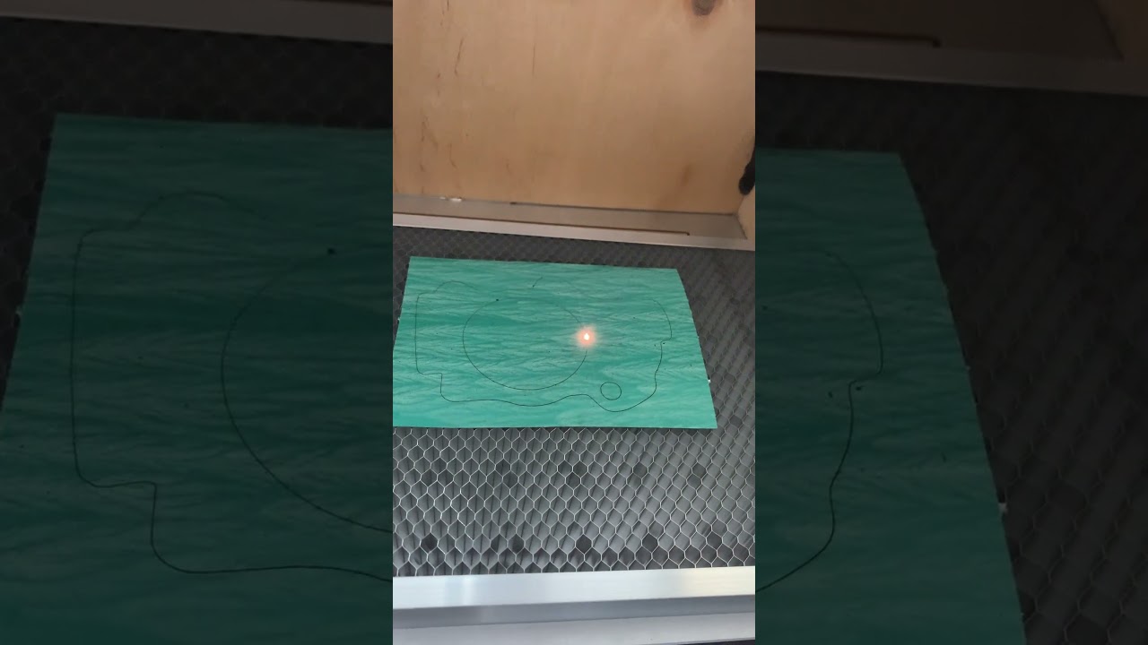 Лазер волоконный 