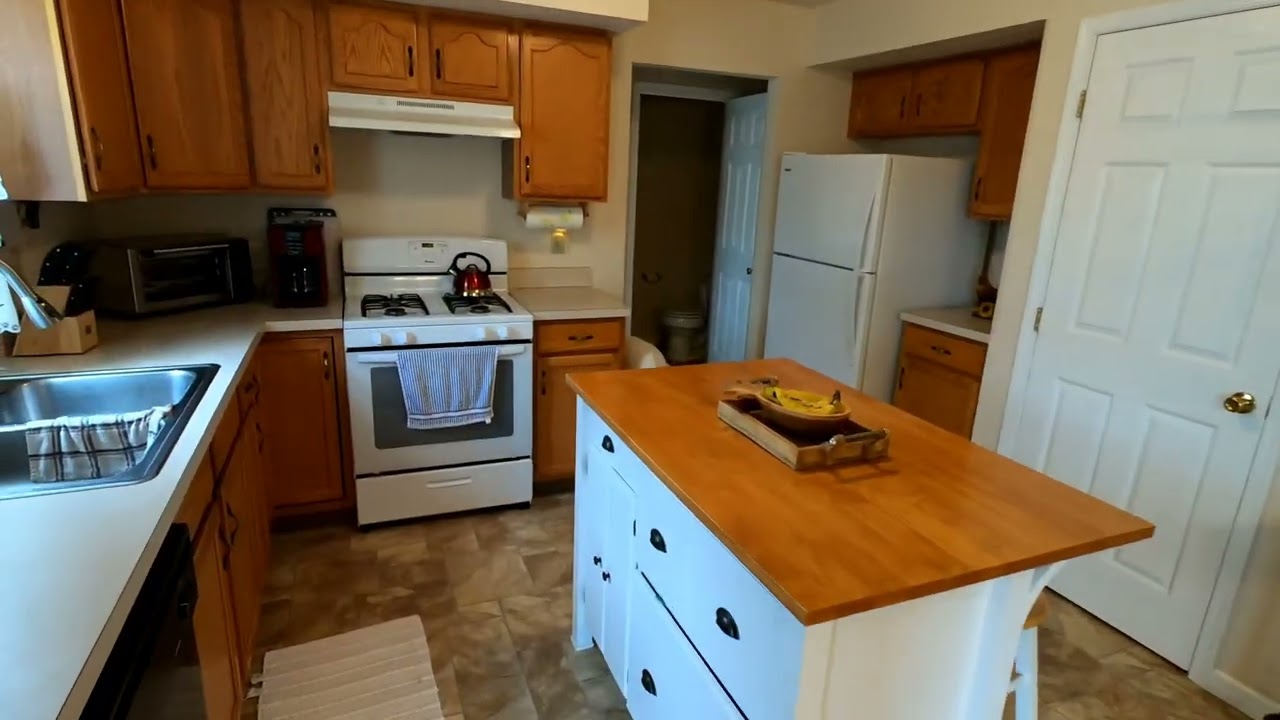 6214 Pond View Dr Birdsboro PA 19508 YouTube