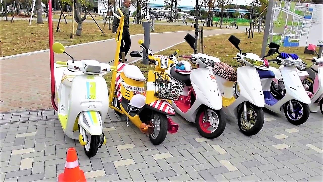 2017 お台場 旧車天国 原チャリ 勢揃い マフラー 竹槍 直管 - YouTube