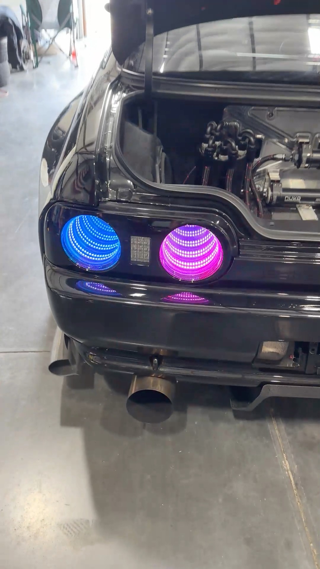 Most insane R32 on the planet. - YouTube