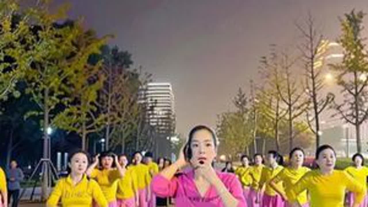 《远去的青春》大众健身操，活力满满，适合所有人每天跟练！#全民健身运动 #正能量有氧健身操