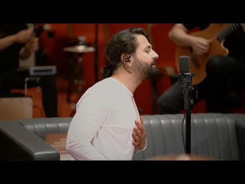 Koray Avcı - Pencereden Kar Geliyor (Akustik)