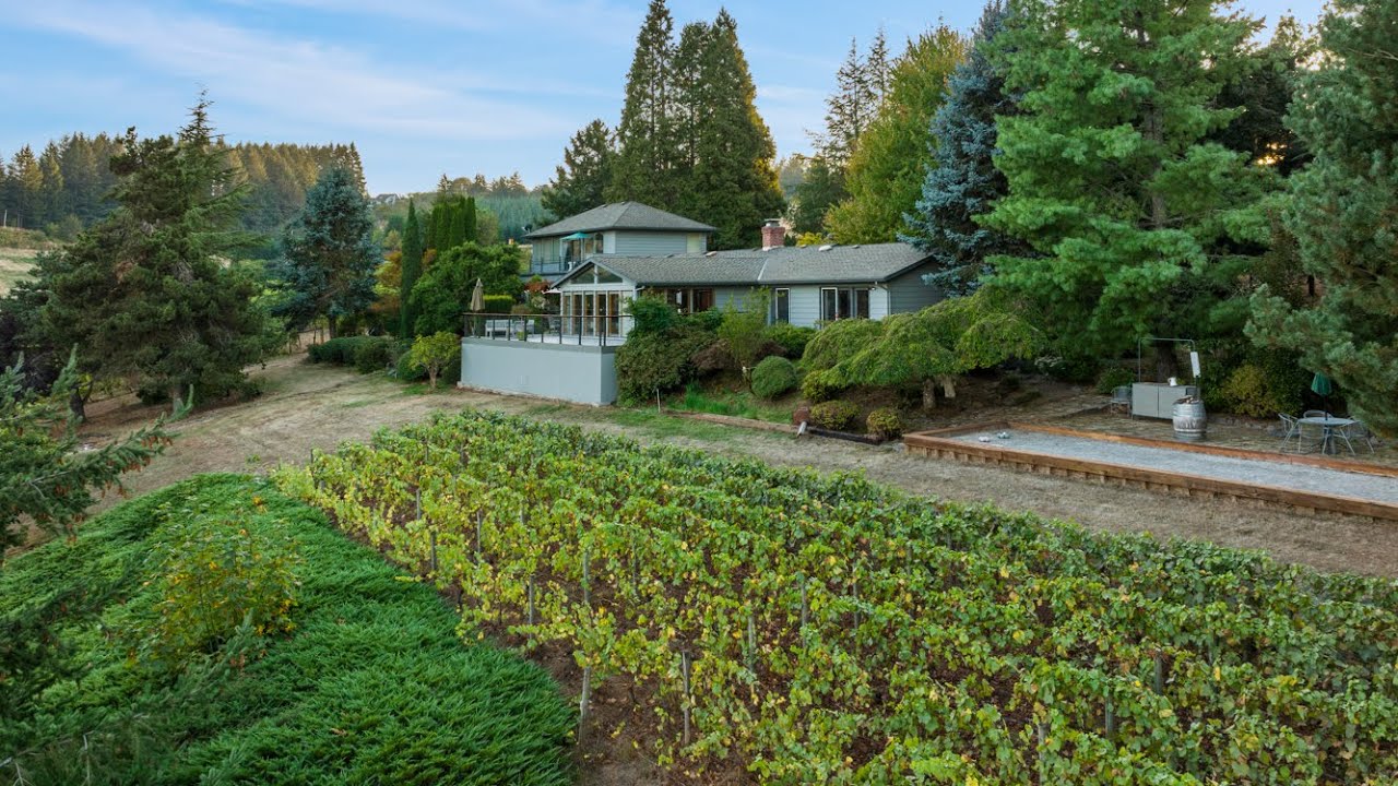 Newberg Real Estate (21360 SW Hillsboro Hwy) YouTube