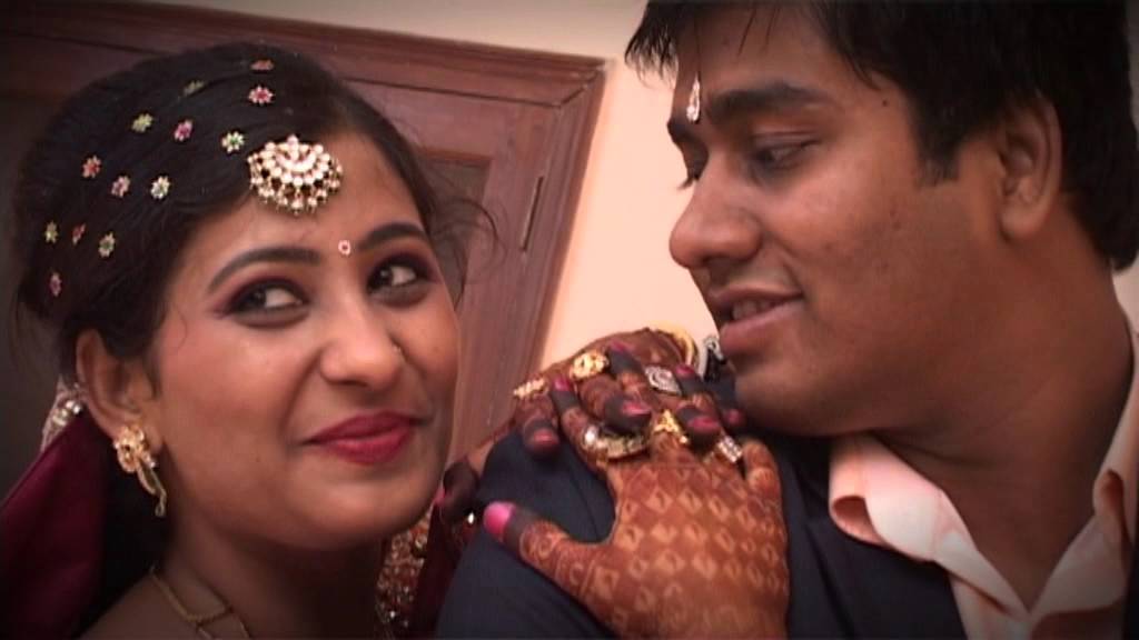 Himanshu weds Richika: Ring Ceremony Highlights - YouTube