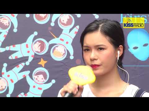 辛莉恩 我是誰 高雄夢時代簽唱會 演唱 小燈塔