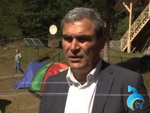 გარემოს დაცვის მინისტრმა ბორჯომ-ხარაგაულის ეროვნულ პარკში სტუდენტები დააჯილდოვა