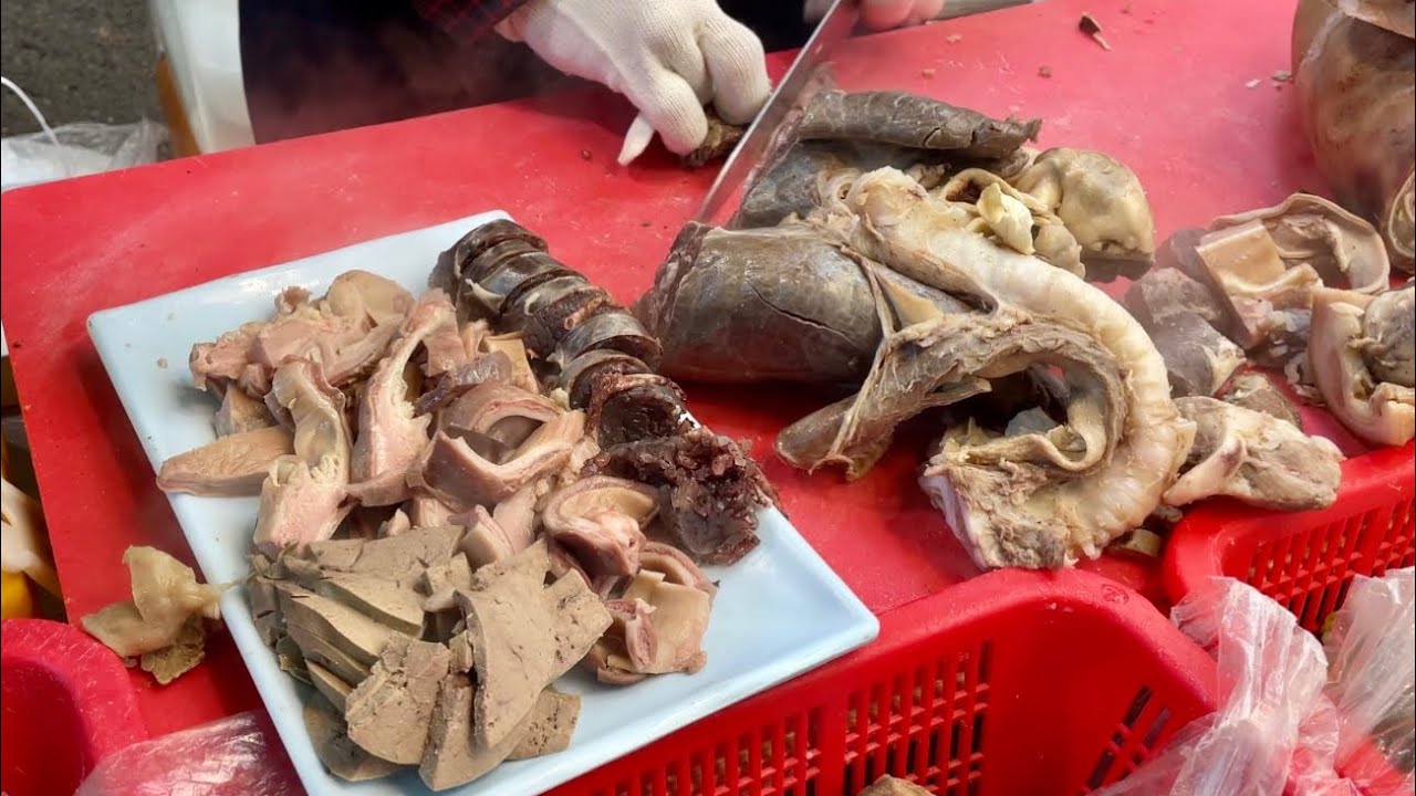 순대 | 편육 |  순대국재료 무작정 썰기! 50년전통 화곡본동 개성순대국 | Unlimited cutting Sundae