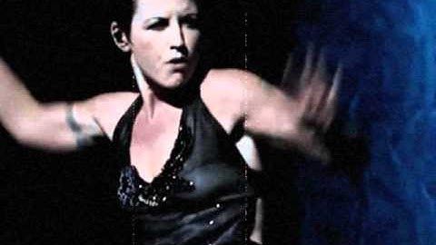 Waltzing Back - The Cranberries