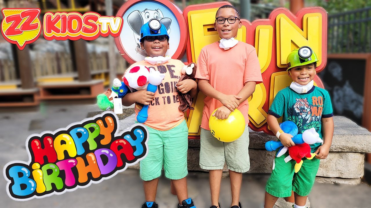 Birthday Family Vacation in Pigeon Dollywood Theme Park YouTube