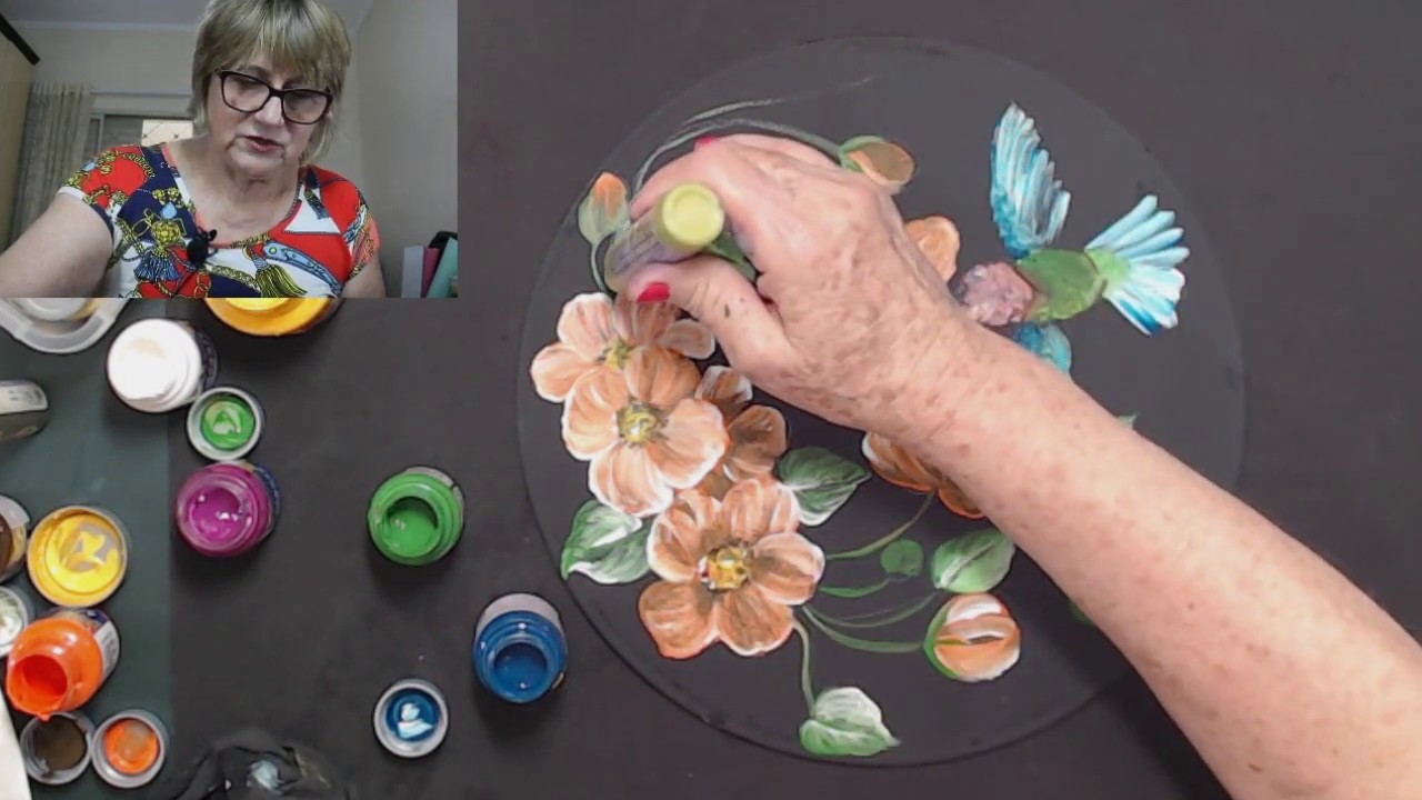 Pintando em um disco de vinil - YouTube