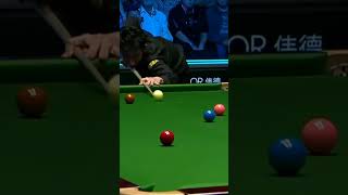 This young Chinese guy is getting all over #snooker #play #8ballpool #billiards #pool