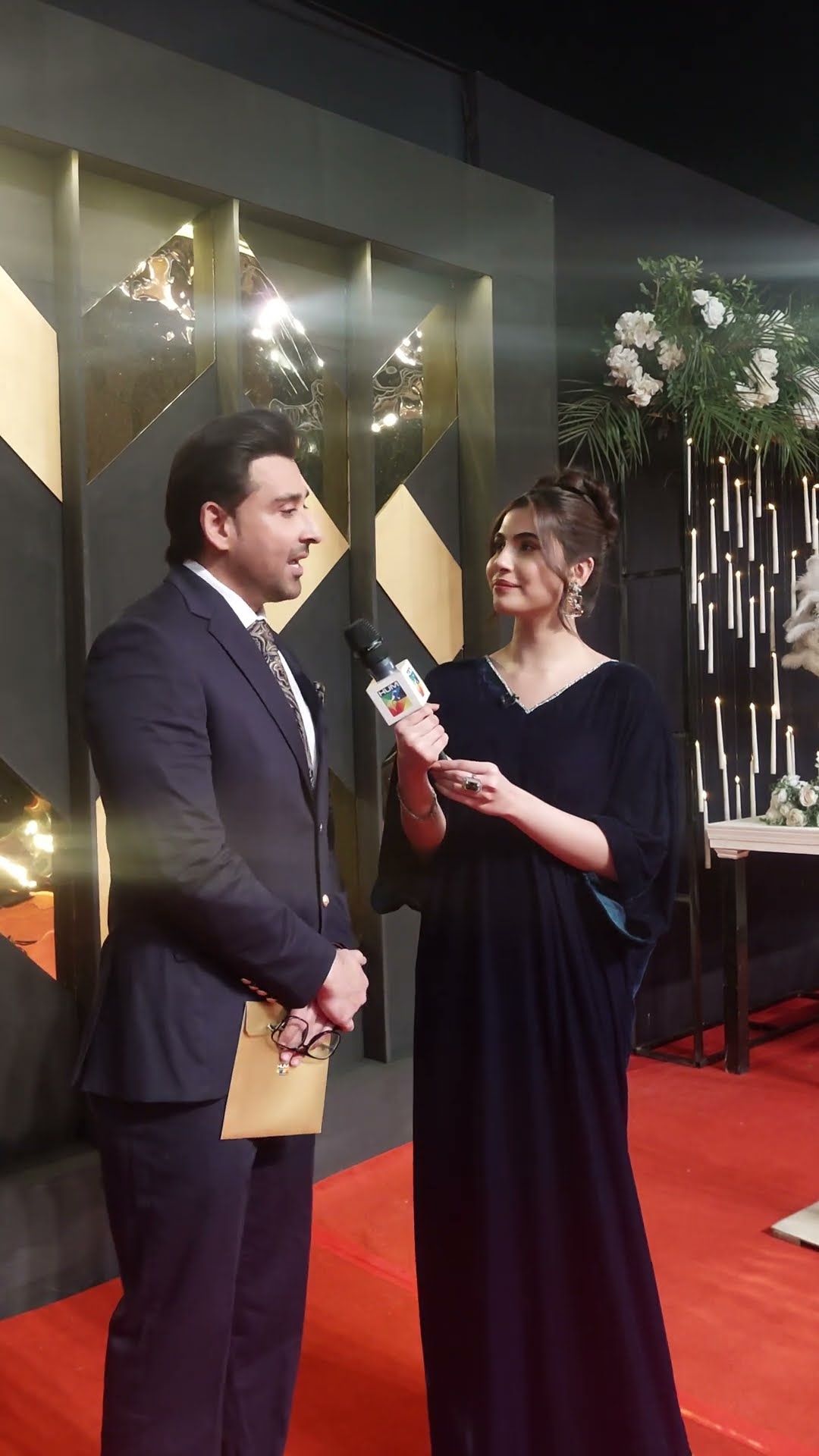 Sami Khan graces the red carpet in celebration of 20 years of HUM TV magic ?✨ #20YearsOfHUM #humtv