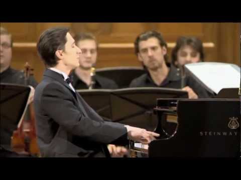 Alexander Romanovsky plays Mozart Concerto No. 23