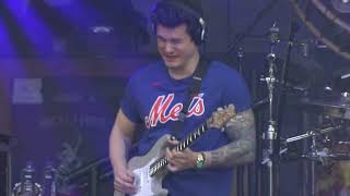DEE&CEE  2023 06 22 Citi Field NYC vod trimmed 1080 sky