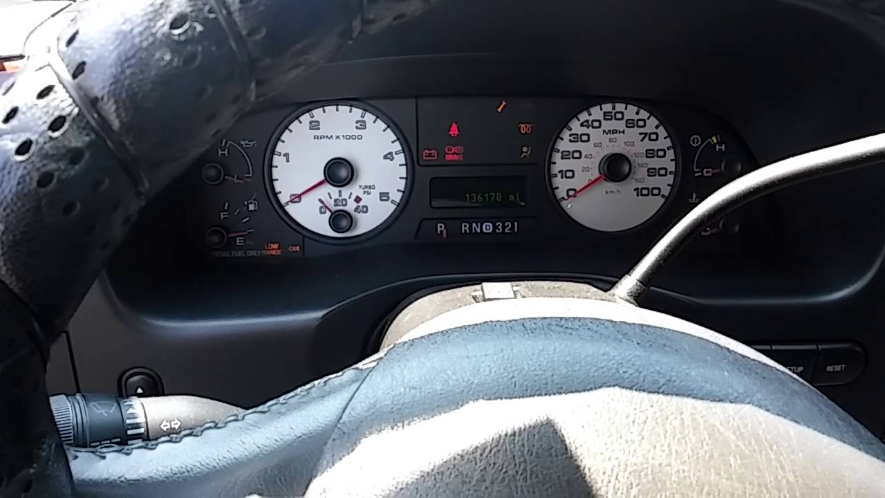 Bad injectors on a 6.0 Powerstroke. YouTube