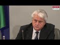 "Намираме повече от хаос": Отчетът на служебното правителство