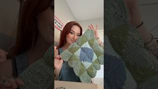 🖤 Quilt Update 🖤 #crochet #fiberartist #grannysquare #cozyvlog