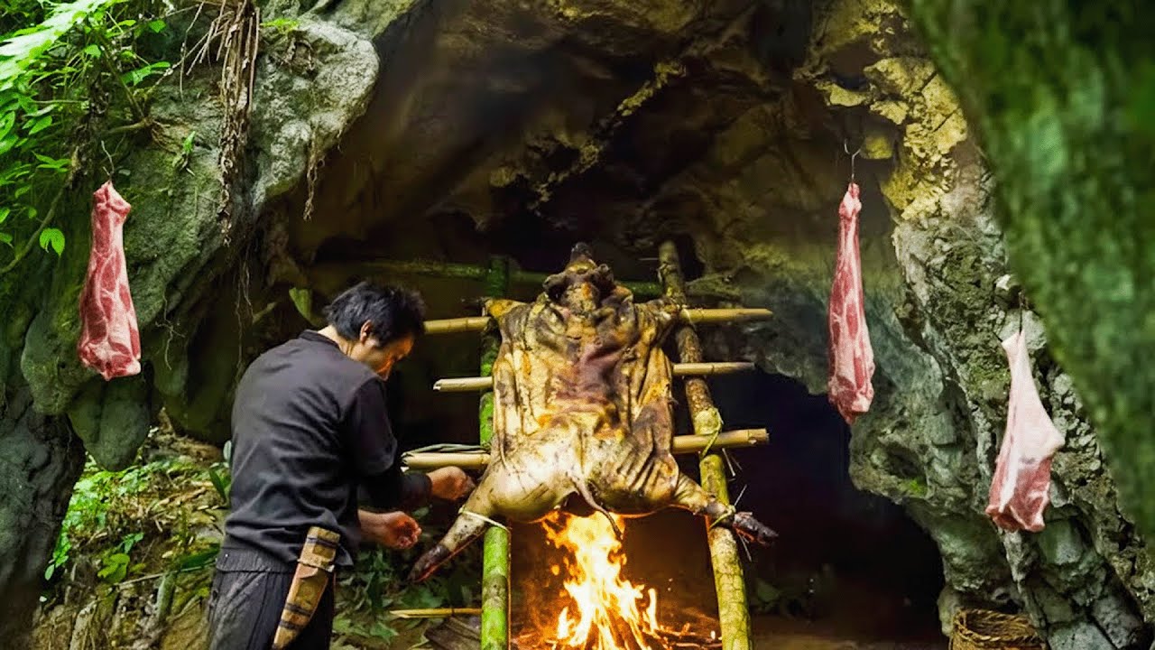 FULL FOOTAGE | Hunting Runaway Pigs, Smoking the Pork, Then a Thief Appears