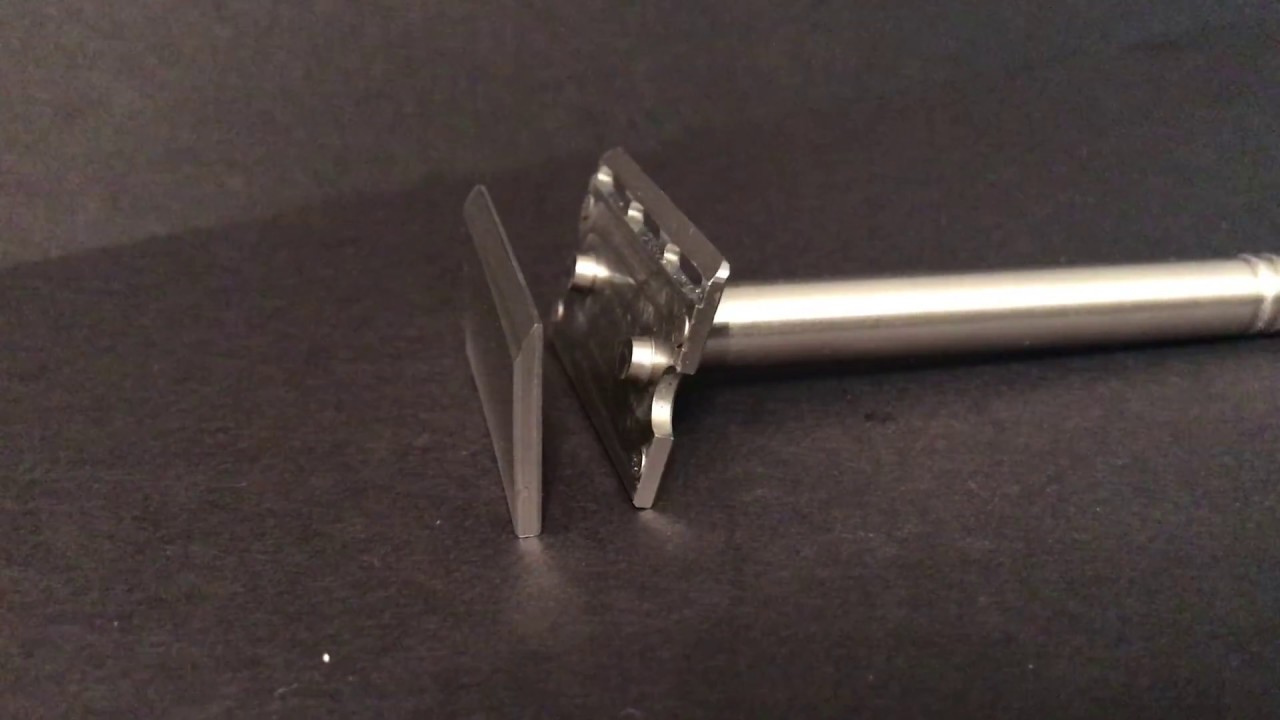 Self-Wrought Magnetic Safety Razor click - YouTube