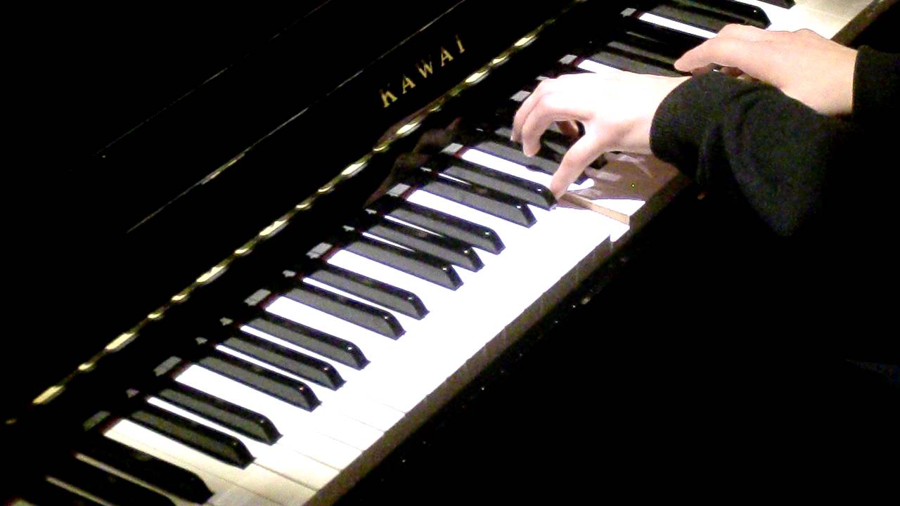 Daniel Hellbach - Cross Your Hands