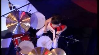 The White Stripes - Fell in Love with a Girl