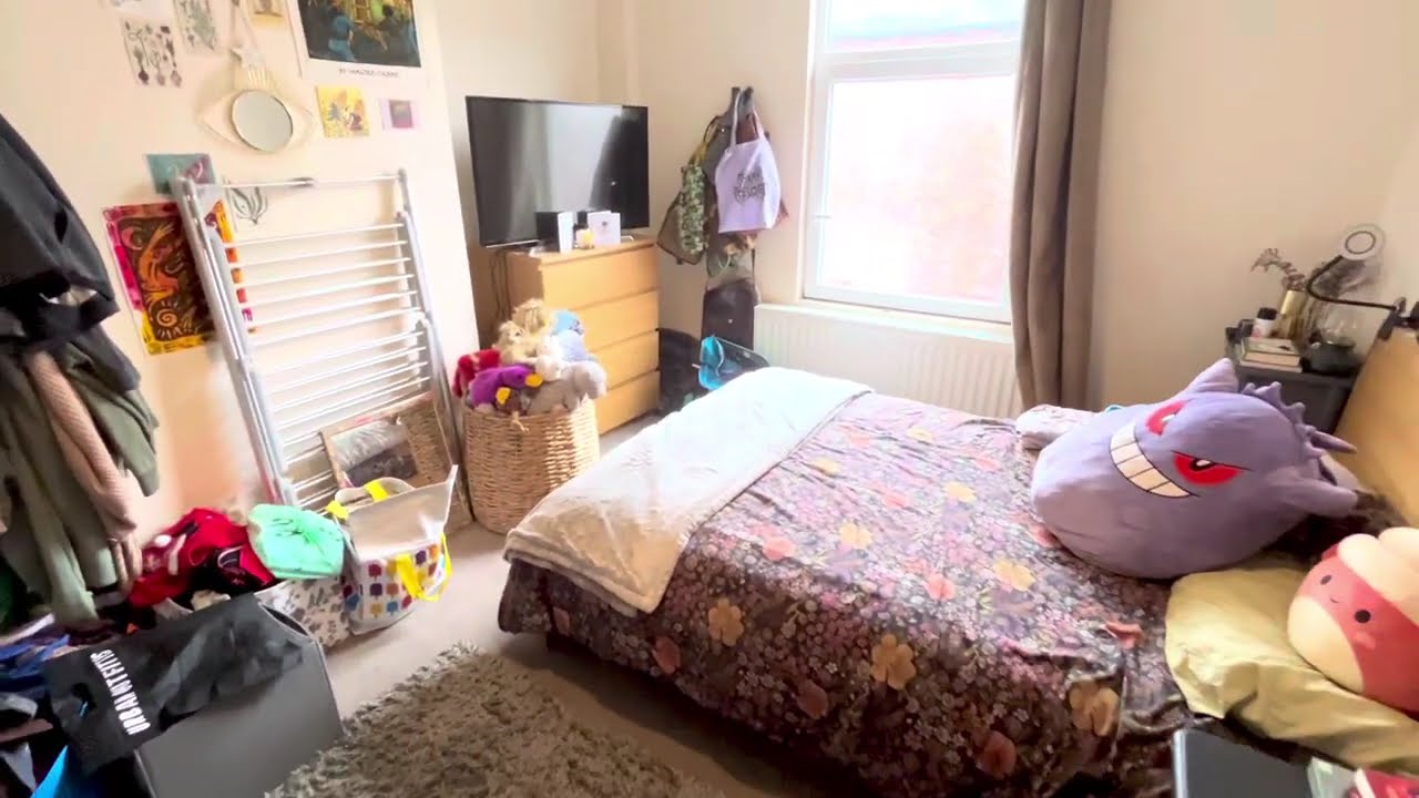 Thornville Avenue, Hyde Park, LS6 1JS