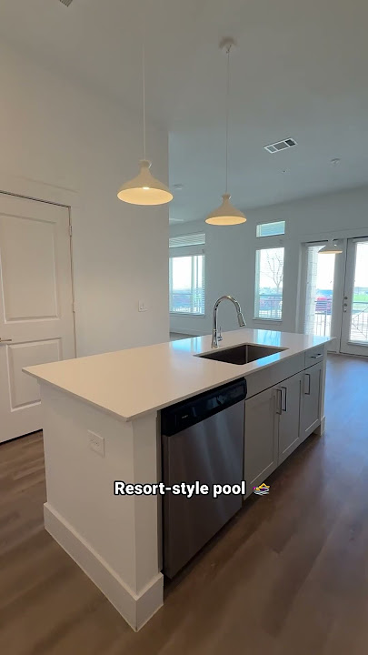 DALLAS APARTMENT TOUR
