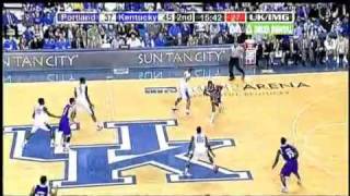 [11.26.11] Michael Kidd-Gilchrist with huge poster in Kentucky's 87-63 win over Portland (HD)