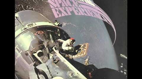 John Keating - I Feel The Earth Move - Space Experience - Studio 2 Stereo