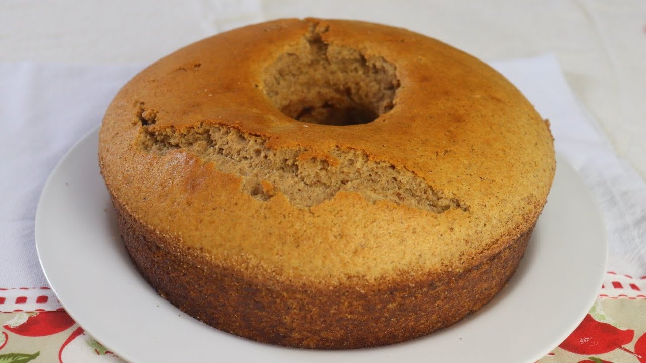 Bolo de Canela fácil, tudo feito a mão, fica delicioso! - YouTube