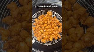 《Peanut pakoda 😋👌》tiny bites, big crunch 🤩🔥 #shorts  #Peanutpakoda #DMcooksandrecipes