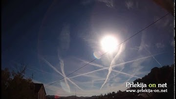 Contrails time-lapse
