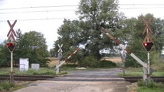 Spoorwegovergang Naszly h  Railroad Crossing  Vasti tjr