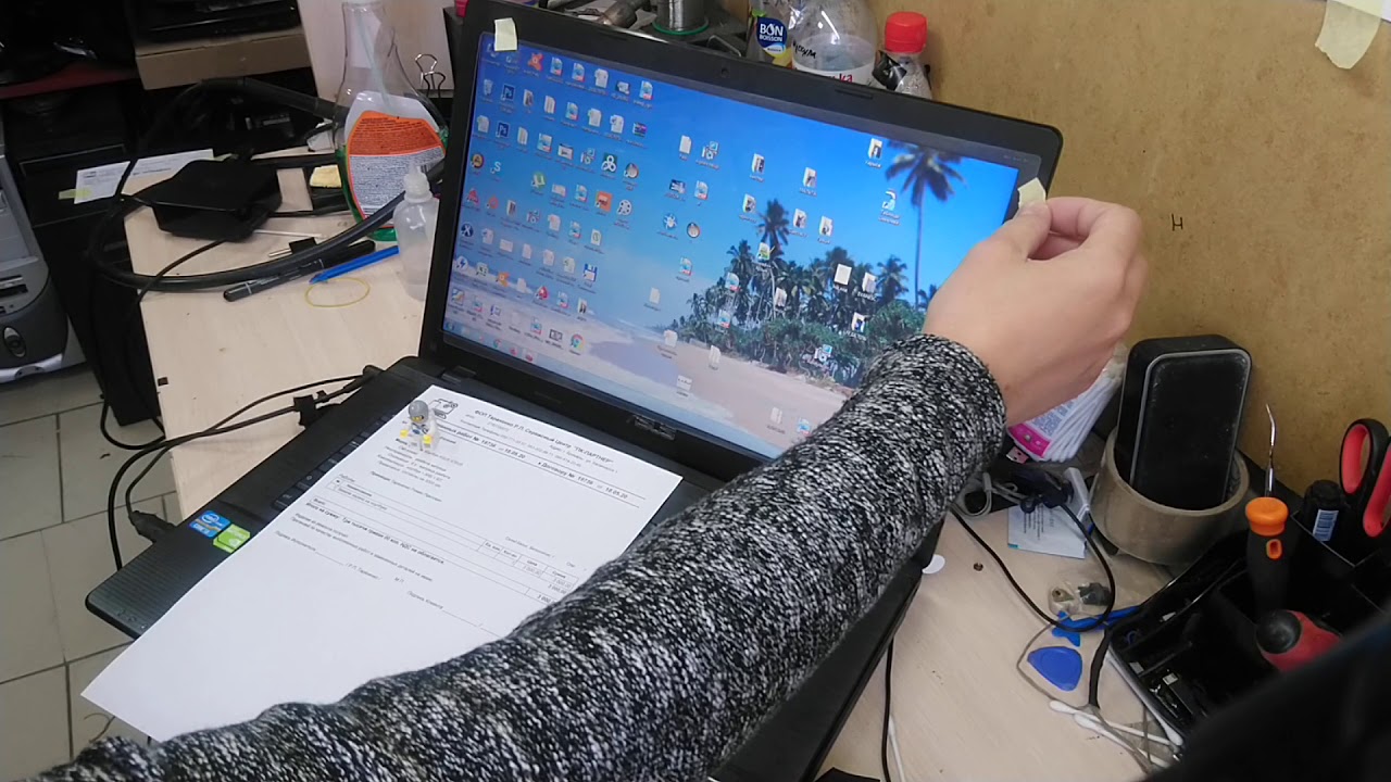 Замена разбитого экрана ноутбук Asus X75VB - YouTube