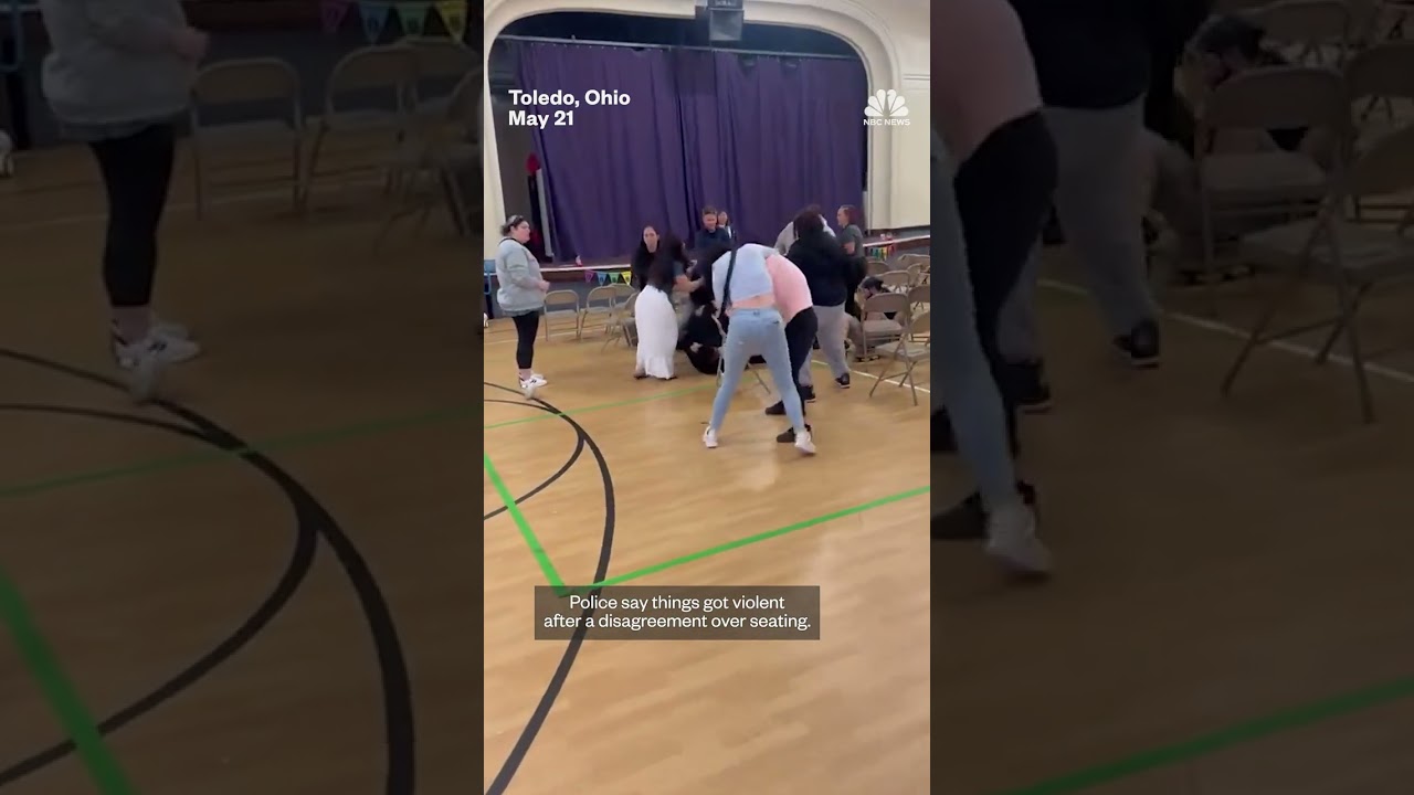 Fight breaks out at an Ohio kindergarten graduation