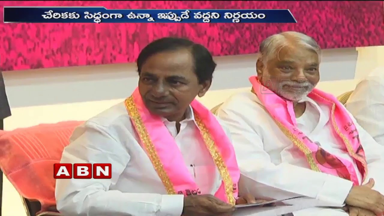 CM KCR steps back on Operation Akarsh | ABN Telugu