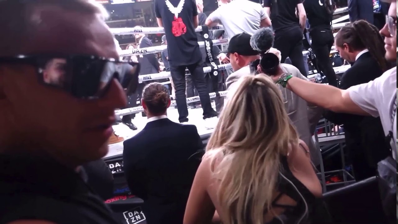 Bradley Martyn Vs Logan Paul