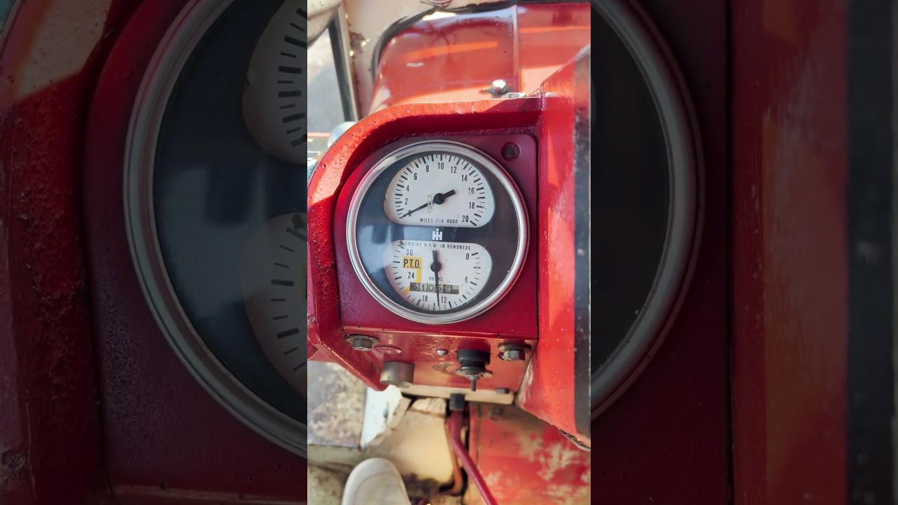 INTERNATIONAL 1026 For Sale