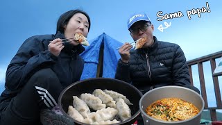 Makan-makan dan tidur satu malam di puncak gunung Korea!