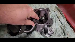 Ford Cleveland Oiling Secret Continues. A lesson in how ALL oil pumps work and how to improve them. by CRD NZ 6,514 views 1 year ago 15 minutes