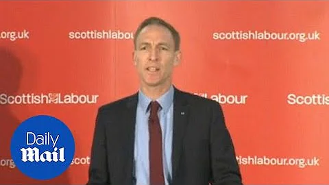 Jim Murphy named the new Scottish Labour leader - Daily Mail