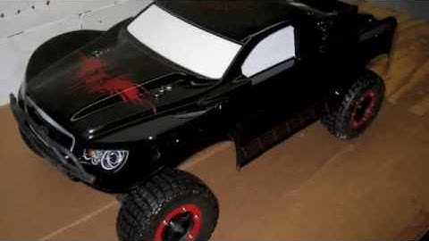 Custom Traxxas Slash Paint Job