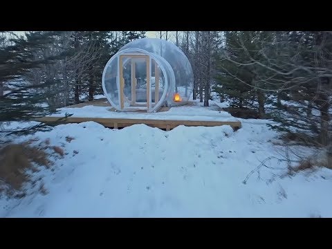 Видео: Купола-пузыри - единственный способ разбить лагерь в Ирландии
