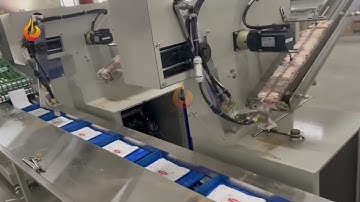 Automatic Cutlery Packing Machine Spoon Fork Napkin in One Pack