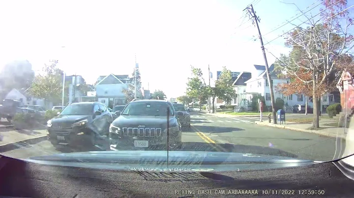 2022 1011 125755 010B-Road view