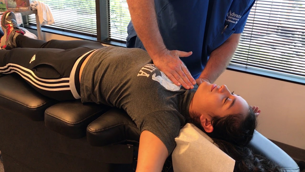 Pearland TX Lady Gets Her First Chiropractic Adjustment At Advanced Chiropractic Relief