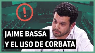 Diputados critican vestimenta de abogado y reciben contundente respuesta